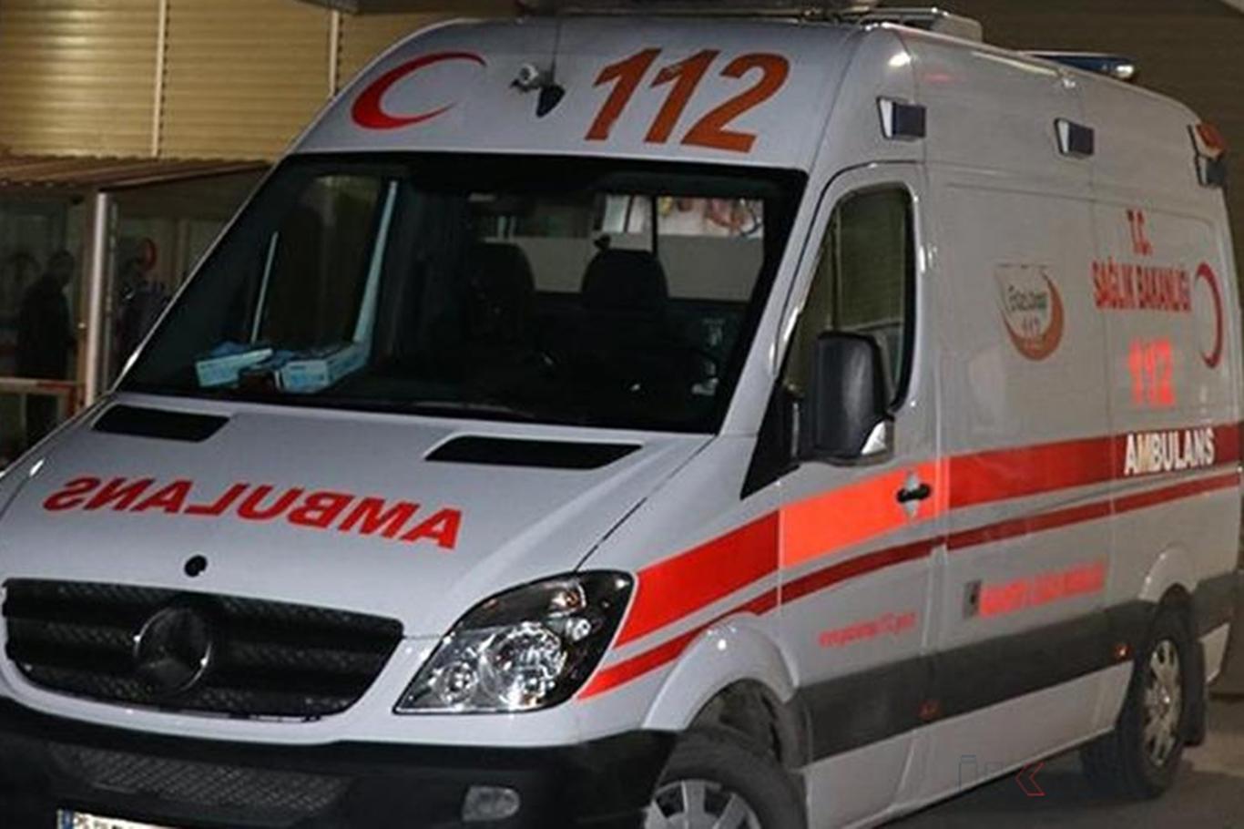 İstanbul'da otobüs devrildi: 2 ölü 21 yaralı